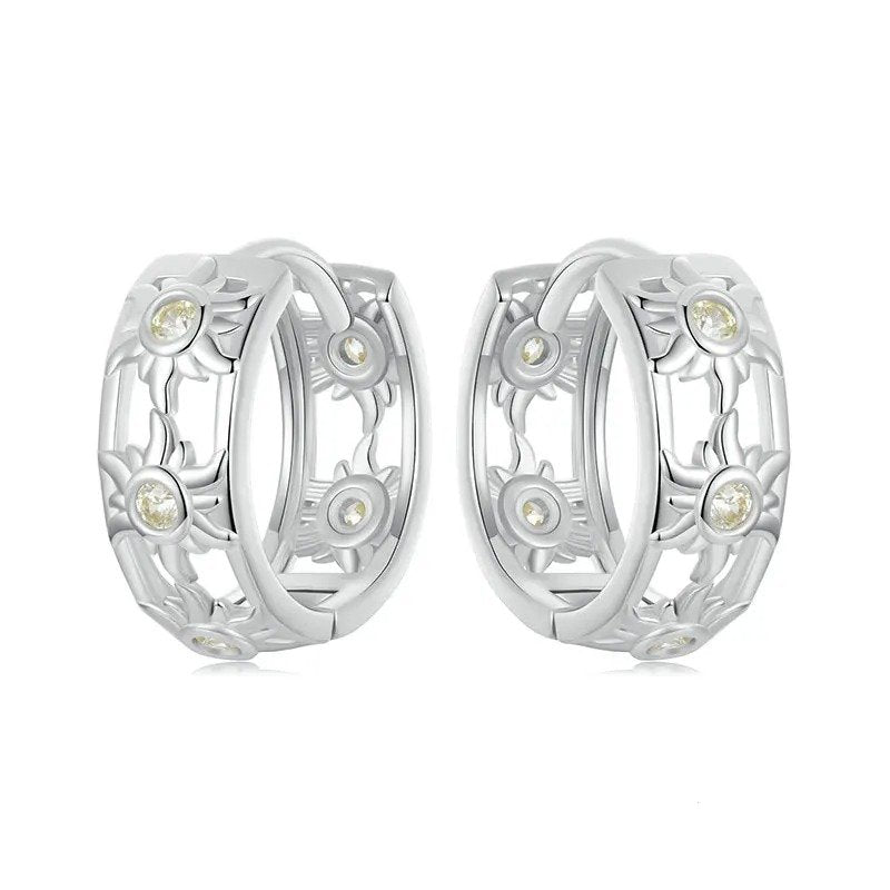 Pendientes de aro de amor infinito chapados en oro blanco Pendientes de cartílago ligeros