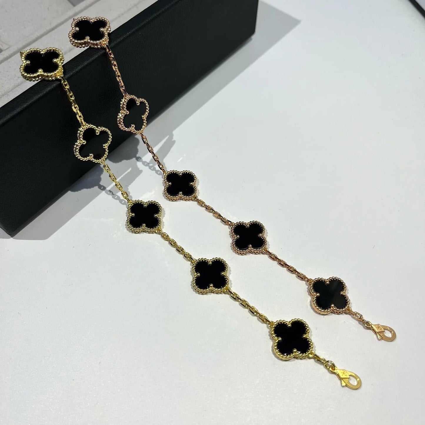 [⭐Glow Muse] مجموعة أساور العقيق من مجموعة 5 MOTIF CLOVER