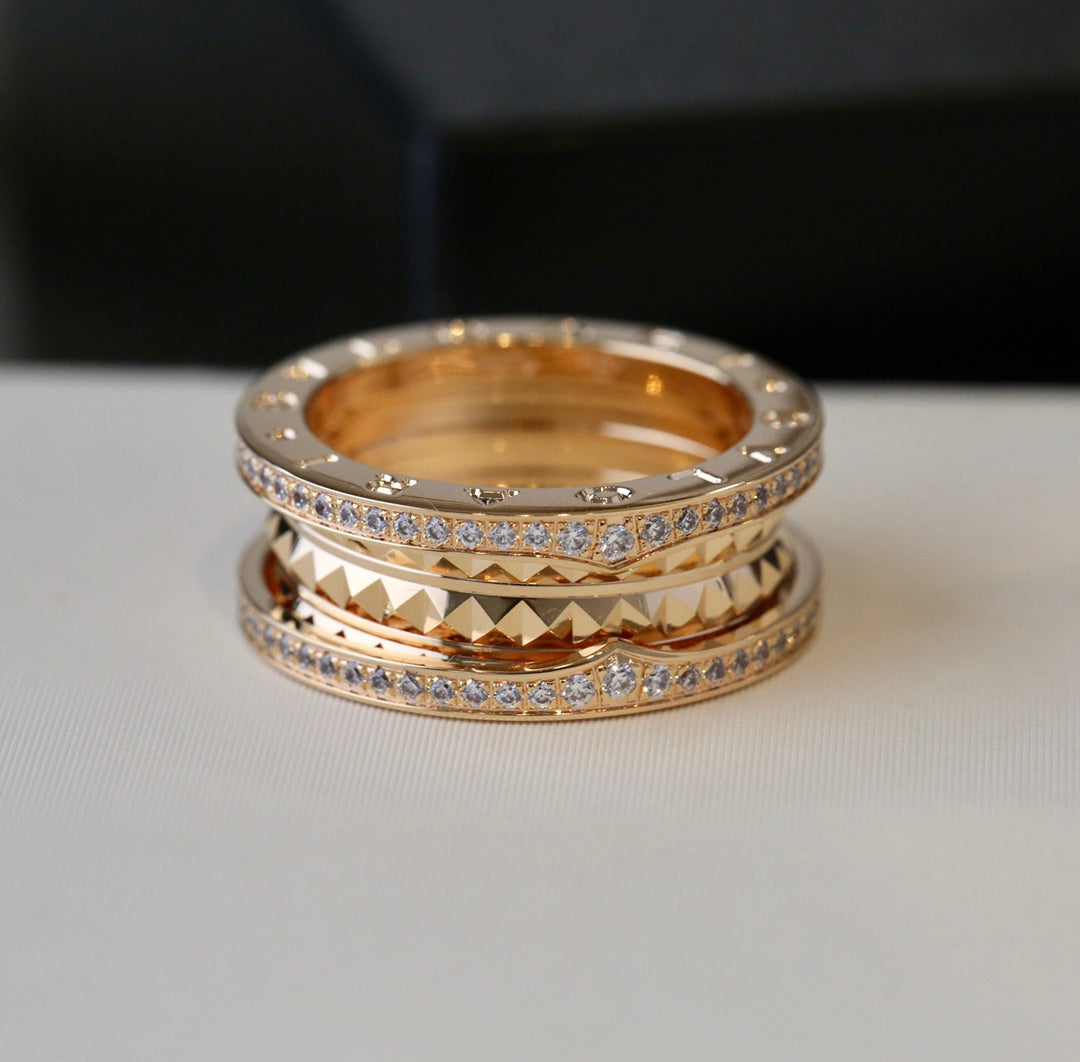 [Glow Muse] ANILLO DE ORO CON DIAMANTES CERO 1
