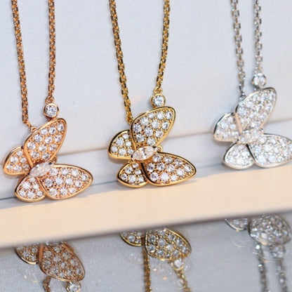 [Glow Muse]COLLAR DE MARIPOSA CON DIAMANTES