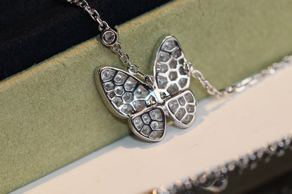 [Glow Muse]COLLAR DE MARIPOSA CON DIAMANTES