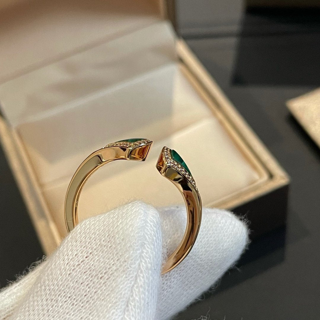 [Glow Muse]ANILLO ABIERTO DE DIAMANTES DE MALAQUITA DREAM