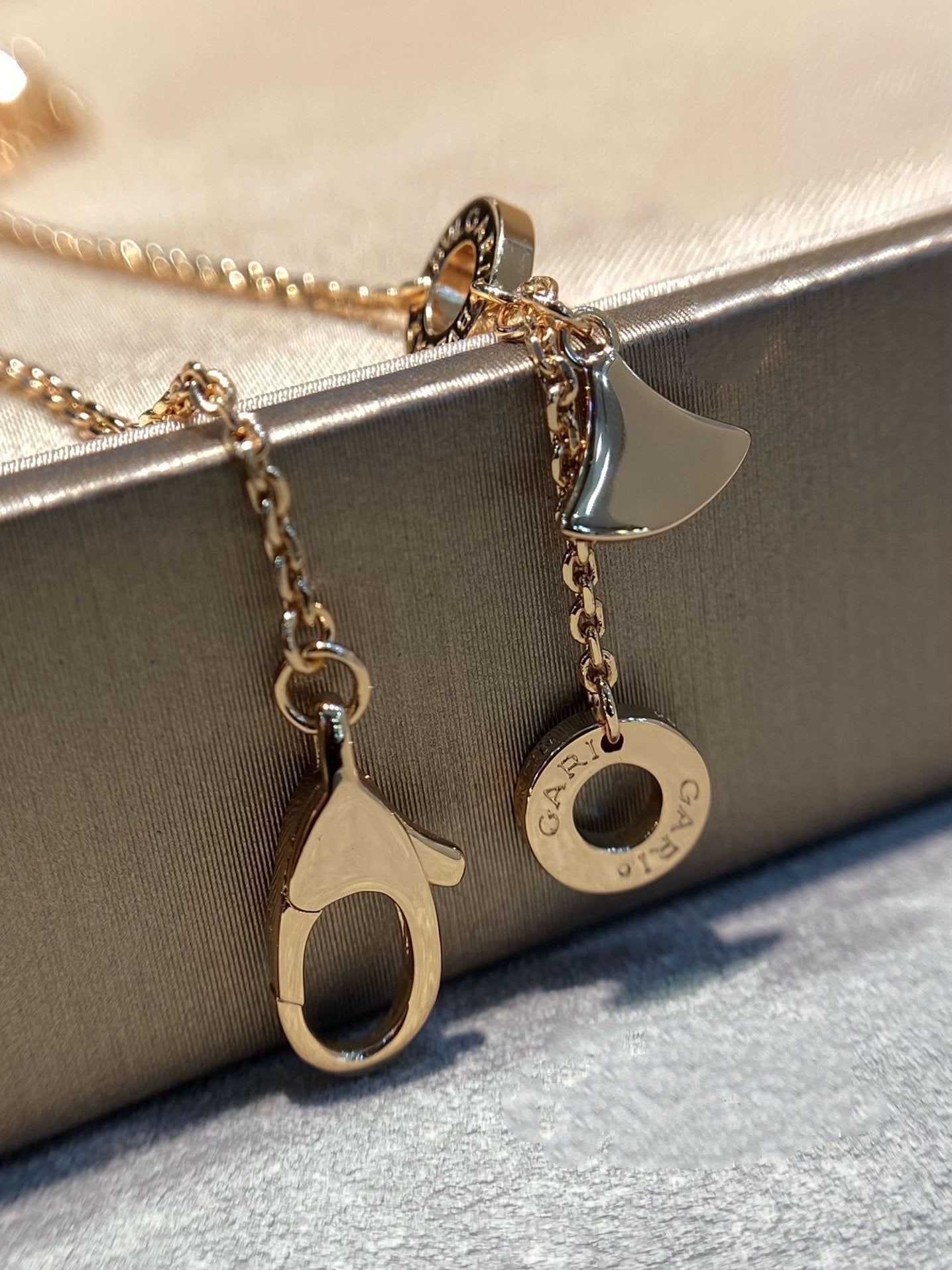 [Glow Muse]DREAM MOP DIAMOND PAVED PINK GOLD NECKLACE
