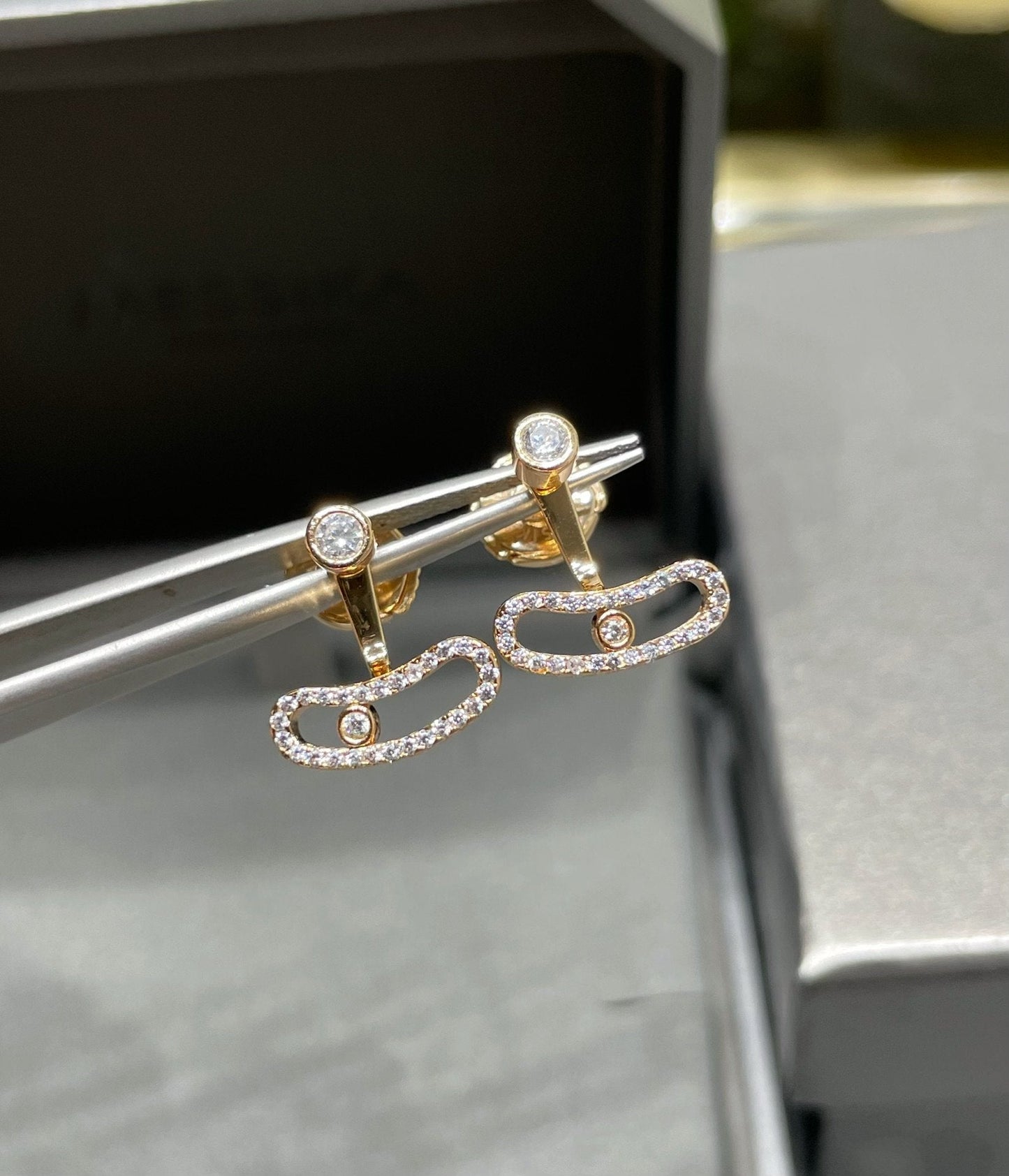 [Glow Muse]PENDIENTES DE DIAMANTES EN ORO ROSA MOVE UNO