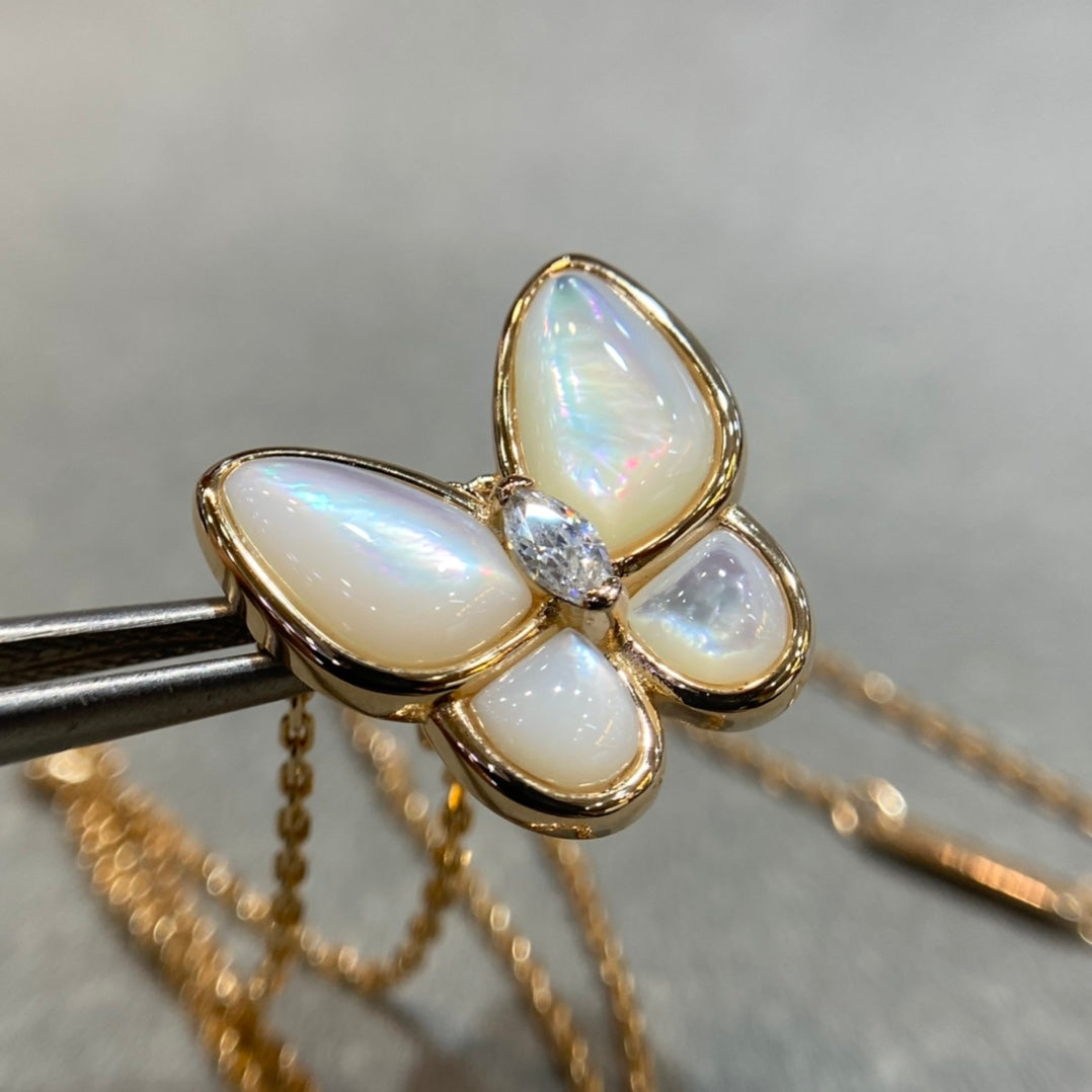 [Glow Muse]COLLAR DE DIAMANTES MARIPOSA MOPA