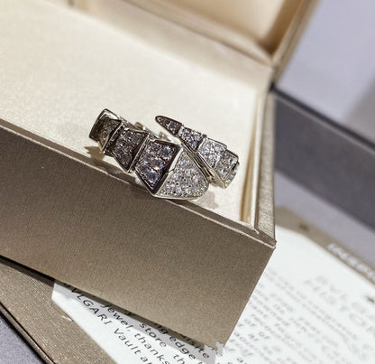 [Glow Muse] ANILLO GRANDE DE PLATA SERPENTI CON PAVÉ DE DIAMANTES