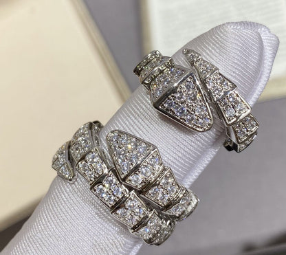 [Glow Muse] ANILLO GRANDE DE PLATA SERPENTI CON PAVÉ DE DIAMANTES