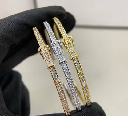 [Glow Muse] PULSERA CON DIAMANTES TRES COLORES