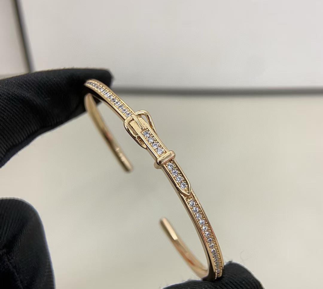 [Glow Muse] PULSERA CON DIAMANTES TRES COLORES