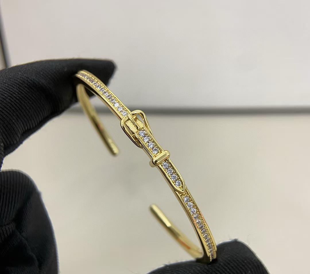 [Glow Muse] PULSERA CON DIAMANTES TRES COLORES