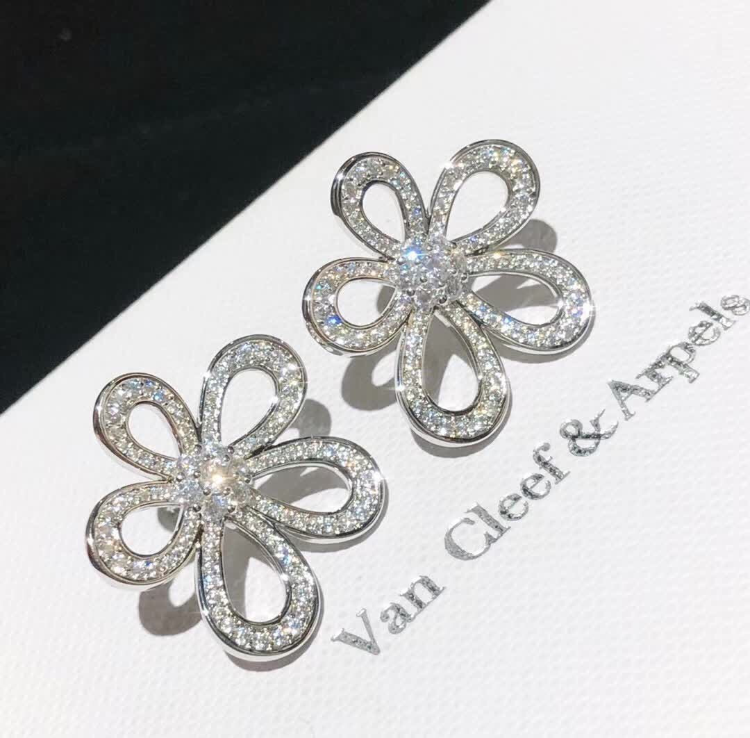 [⭐Glow Muse]PENDIENTES ENCAJE FLORAL CON DIAMANTES
