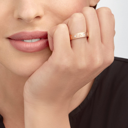 [Glow Muse]ANILLO BANDA DE ORO ROSA ESENCIAL CERO 1 CON DIAMANTES