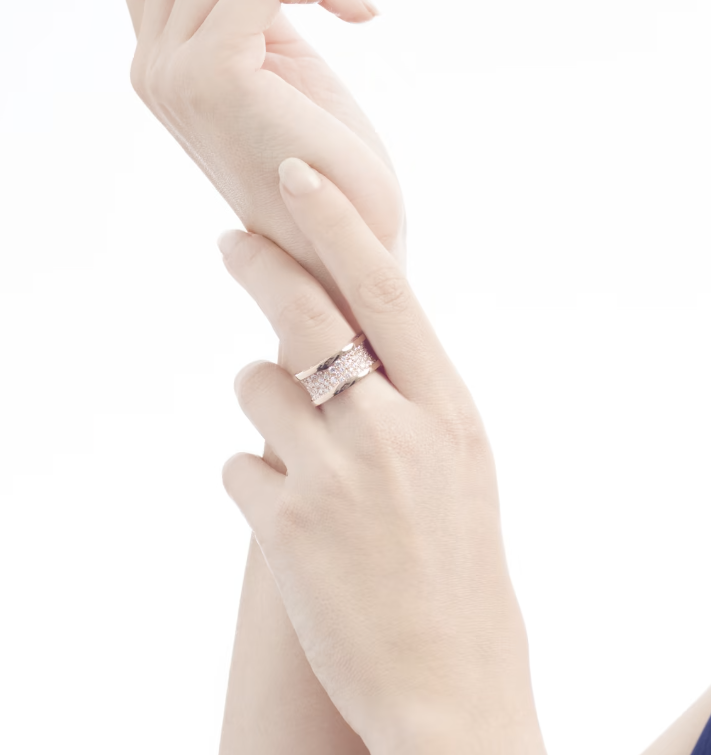 [Glow Muse]CERO 1 CON DIAMANTES EN EL ANILLO ESPIRAL