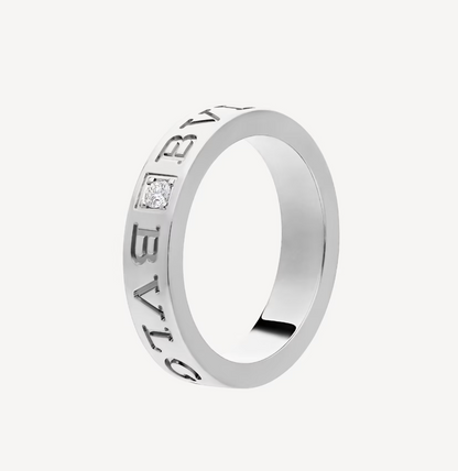 [Glow Muse]CERO 1 IMPRESCINDIBLE CON UN ANILLO DE DIAMANTES