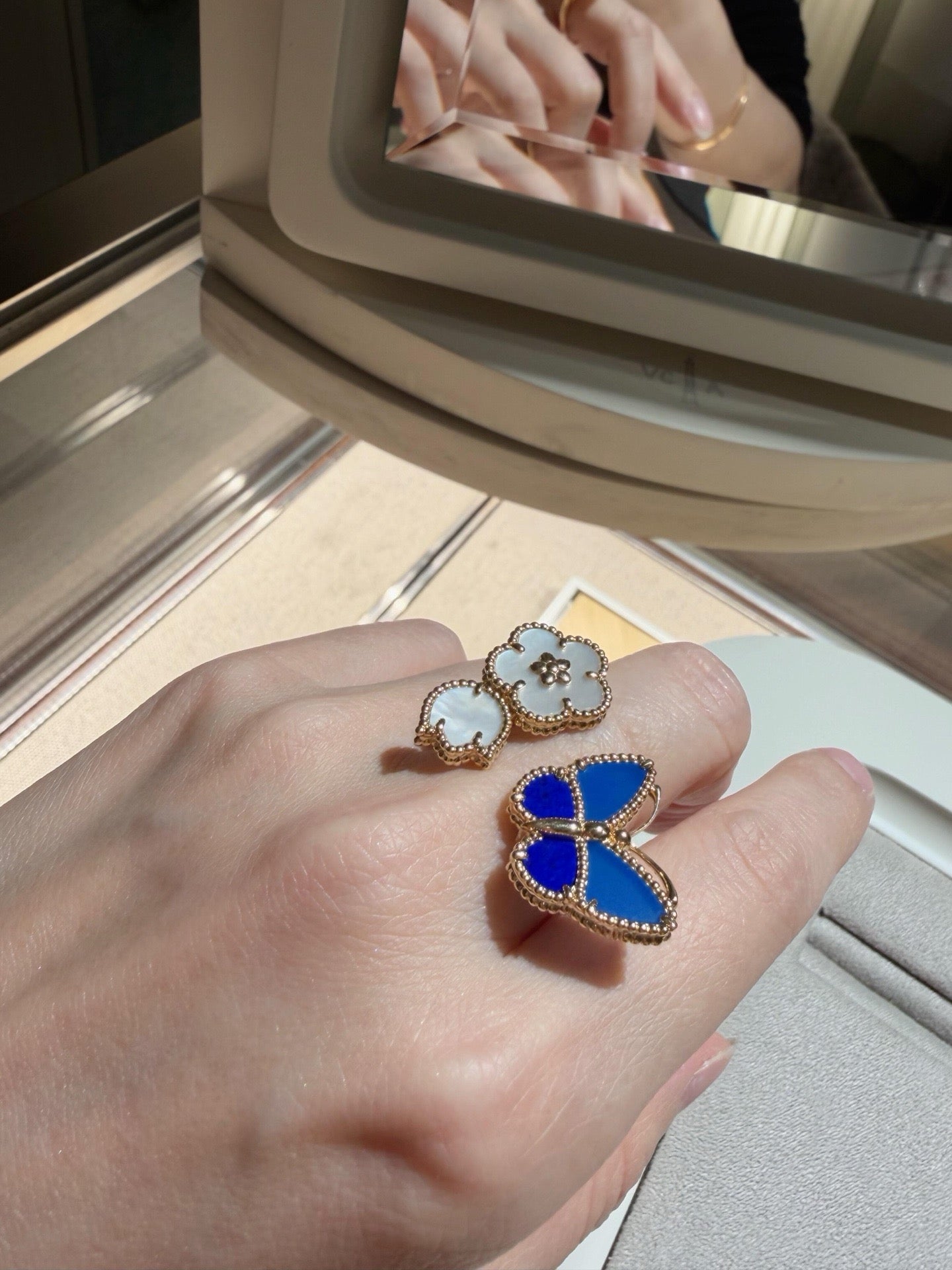 [Glow Muse]ANILLOS ABIERTOS DE MARIPOSA LUCKY SPRING