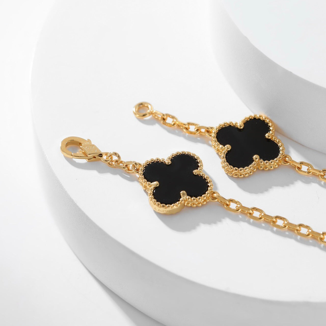 [Glow Muse]COLLAR ONYX TRÉBOL 10 MOTIVOS