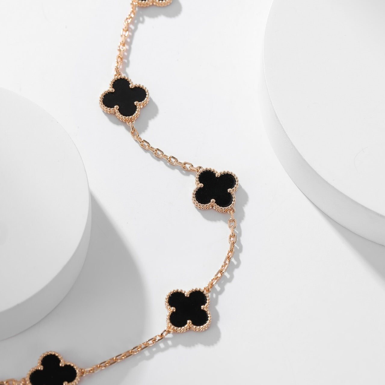 [Glow Muse]COLLAR ONYX TRÉBOL 10 MOTIVOS