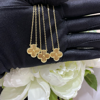 [Glow Muse]COLLAR LÁSER CLOVER 15MM