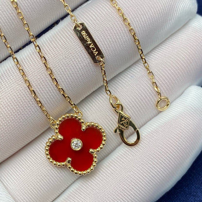 [Glow Muse]COLLAR DE CORNALINA CON DIAMANTES DE 15 MM CLOVER