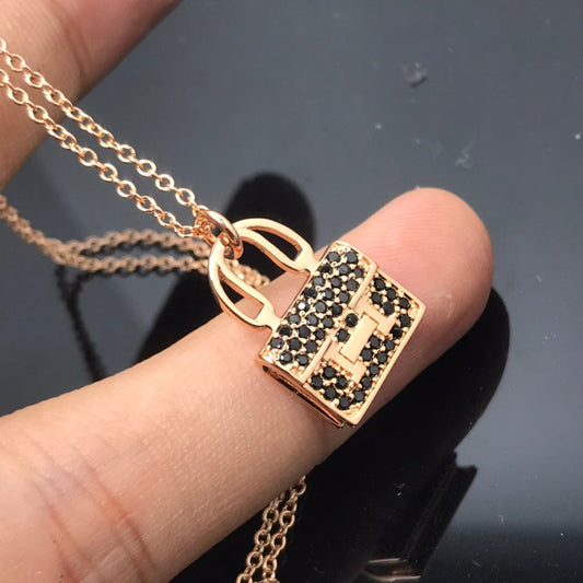 [Glow Muse]HM NECKLACE وصول بلاك دايموند