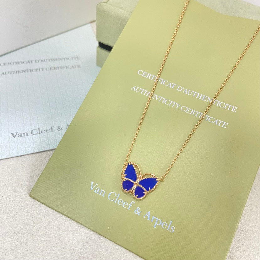 [Glow Muse] COLLAR CON 1 MOTIVO DE MARIPOSA LUCKY NOVEDAD 2026