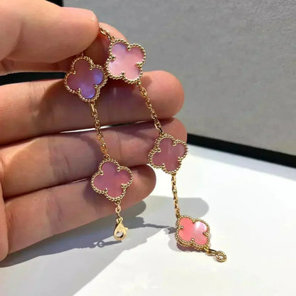 [⭐Glow Muse] مجموعة سوار CLOVER 5 MOTIFS من عرق اللؤلؤ الوردي