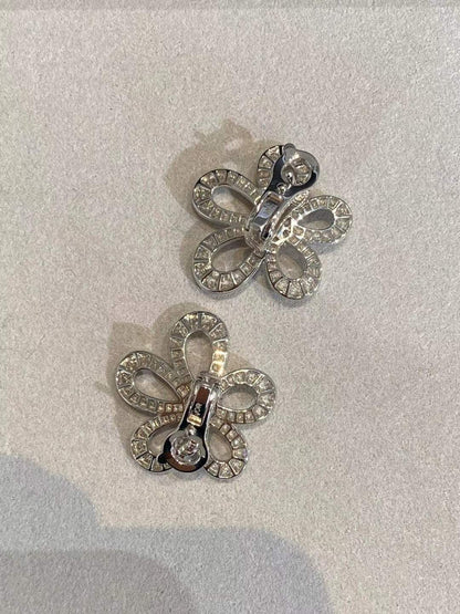 [⭐Glow Muse]PENDIENTES ENCAJE FLORAL CON DIAMANTES