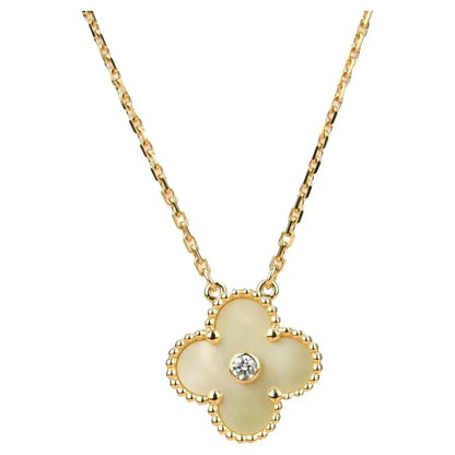 [Glow Muse]COLLAR CLOVER DE 15 MM CON DIAMANTE Y NÁCAR EN ORO