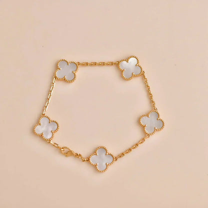 [⭐Glow Muse] مجموعة أساور CLOVER WHITE PEARL MOP ذات الـ 5 نقوش