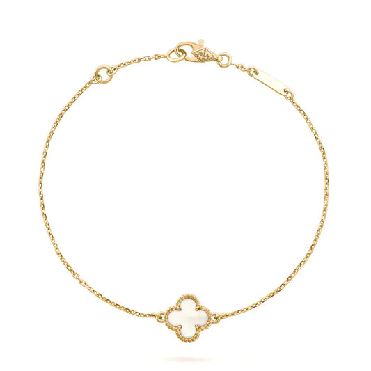 [Glow Muse]CLOVER WHITE MOP SINGLE FLOWER BRACELET